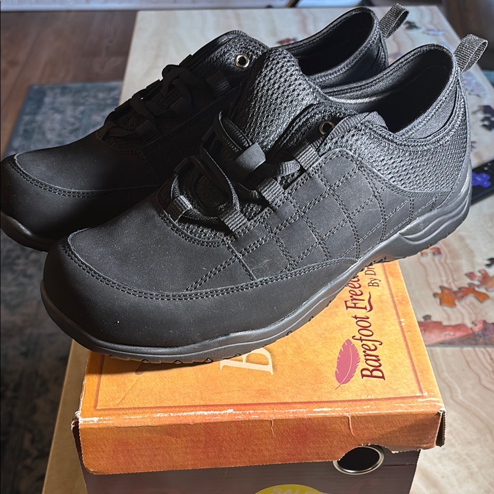 Barefoot Freedom by Drew  Black Athletic Shoes for Everyday Comfort size 11.5 m